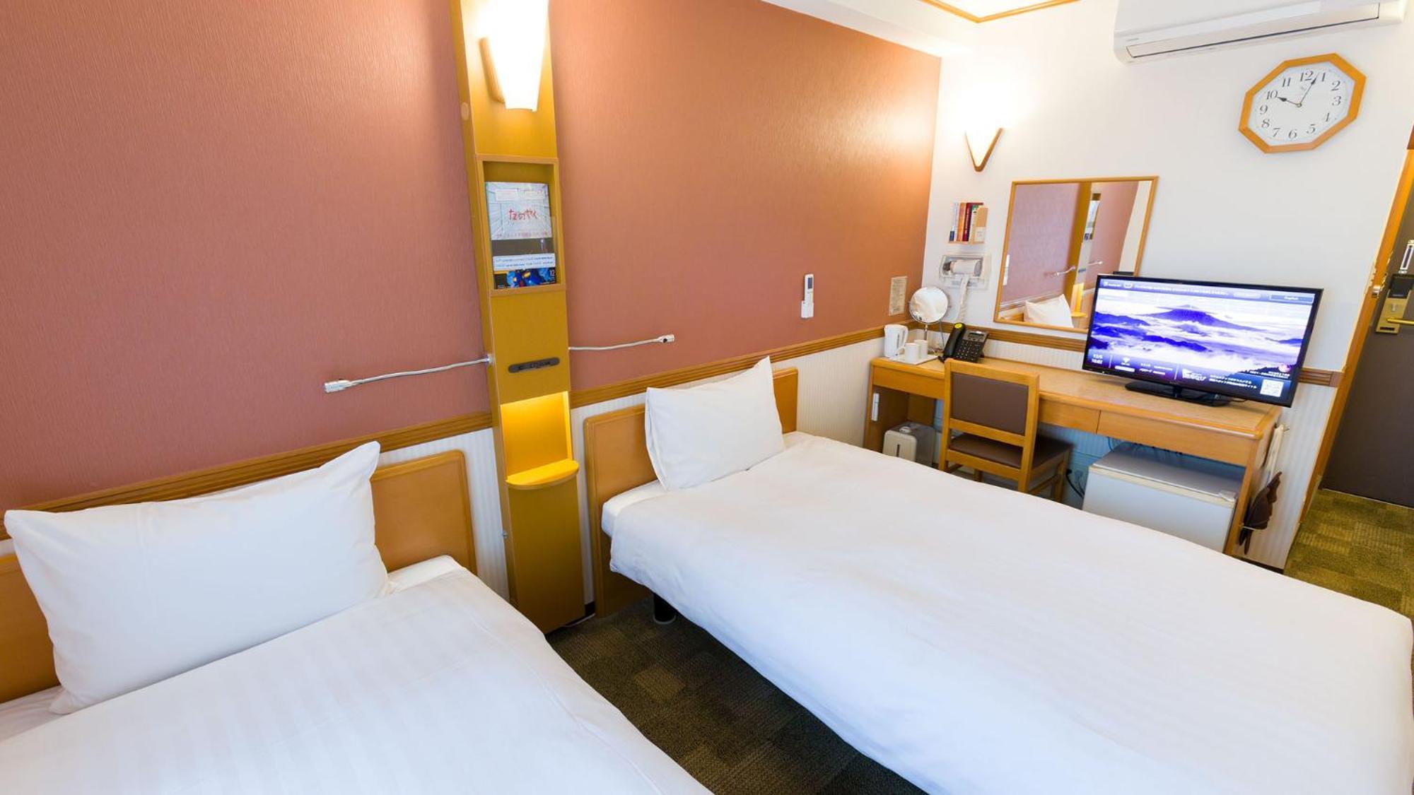 Toyoko Inn Takamatsu Hyogomachi 客房 照片