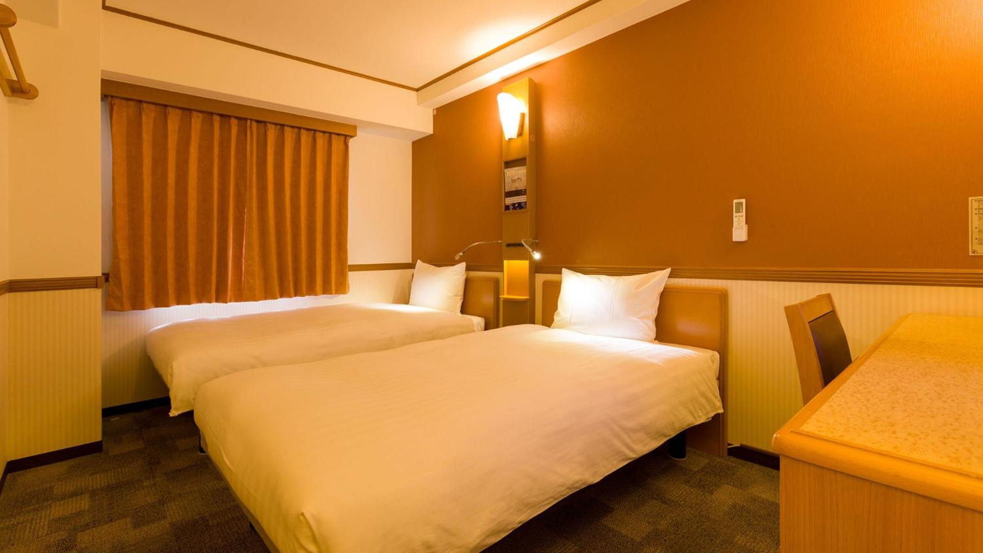 Toyoko Inn Takamatsu Hyogomachi 客房 照片